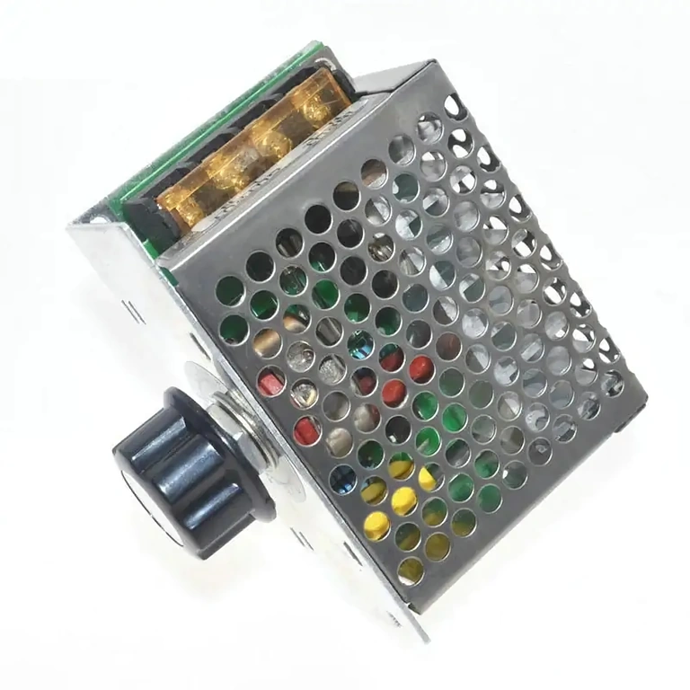 Pogled odozgo – AC regulator napona 4000W Pogled odozgo na regulator brzine za električne alate