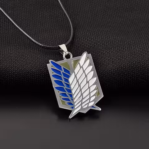 Anime Attack on Titan privjesak – medaljon s srebrnim lančićem za manga & cosplay fanove