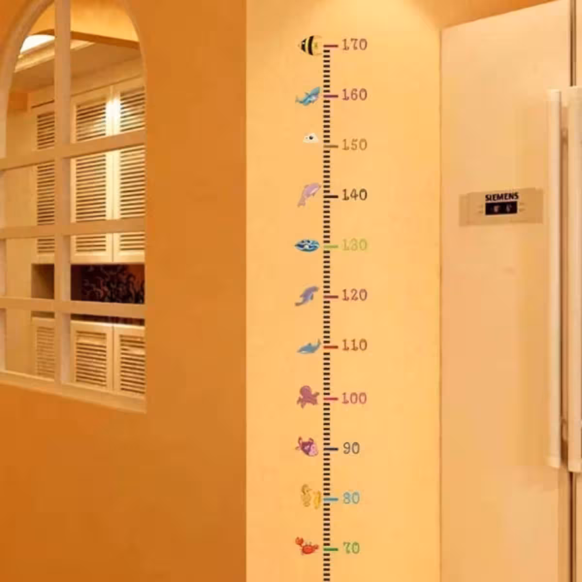 Šareni zidni metrić – idealno za dekor dječje sobe