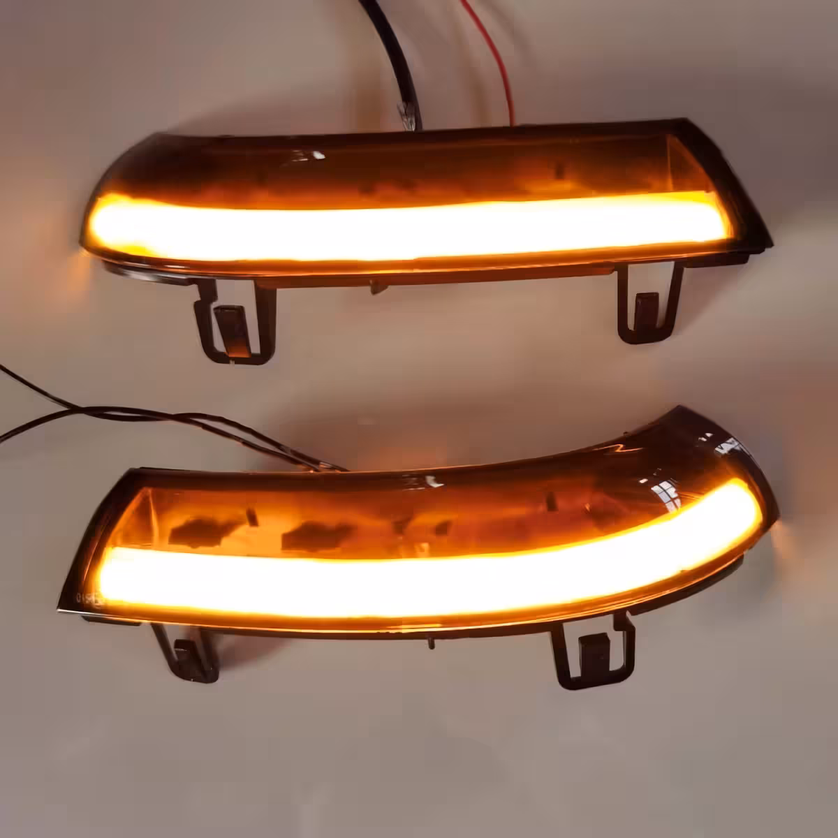 Retrovizor sa sekvencijalnim svjetlom za Seat Alhambra