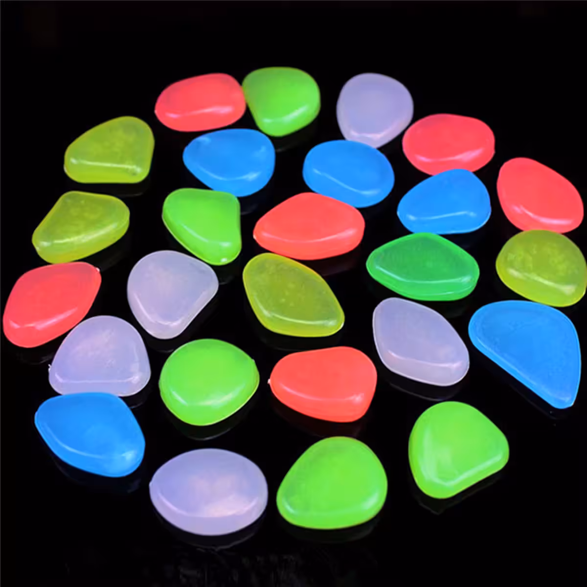 Fosforescentni kamenčići za unutarnju i vanjsku dekoraciju