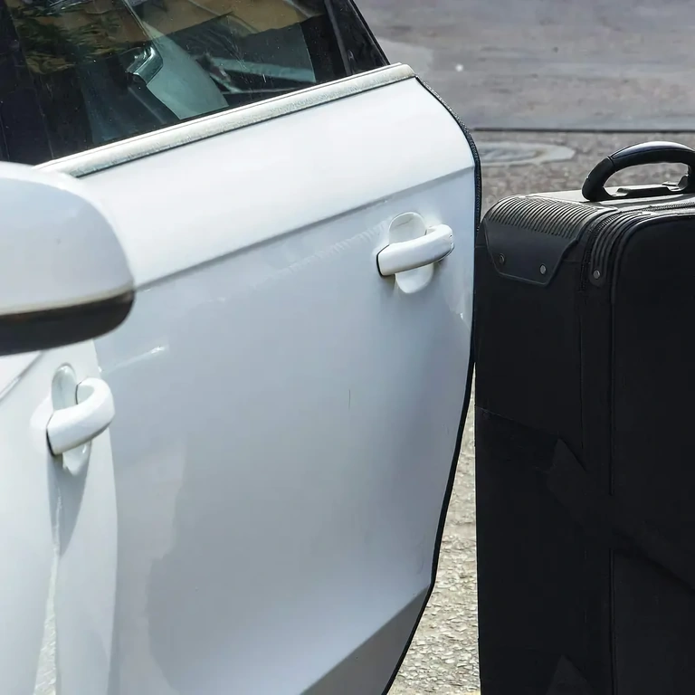 Gumeni brtveni rub zaštita vrata auto Gumeni brtveni rub za zaštitu bočnih vrata automobila