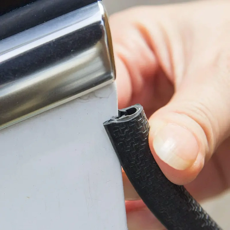 Zaštitna traka rubova vrata auto Fleksibilna zaštitna traka za rub vrata automobila