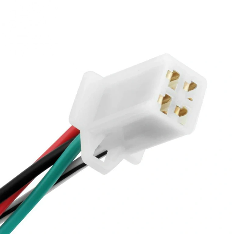 Univerzalni prekidač s 4 žice i 2 ključa za ATV ili skuter