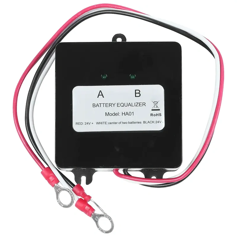 Automatski uređaj za balansiranje napona u sustavima s više baterija