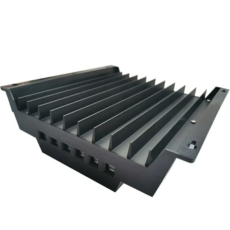 MPPT solarni regulator s efikasnošću 99,5% Napredni kontroler s optimalnim performansama za hvatanje energije