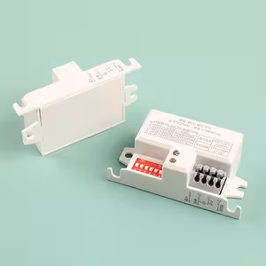 Senzor pokreta s mikrovalovima 360° za strop – Automatski prekidač 220V bijeli