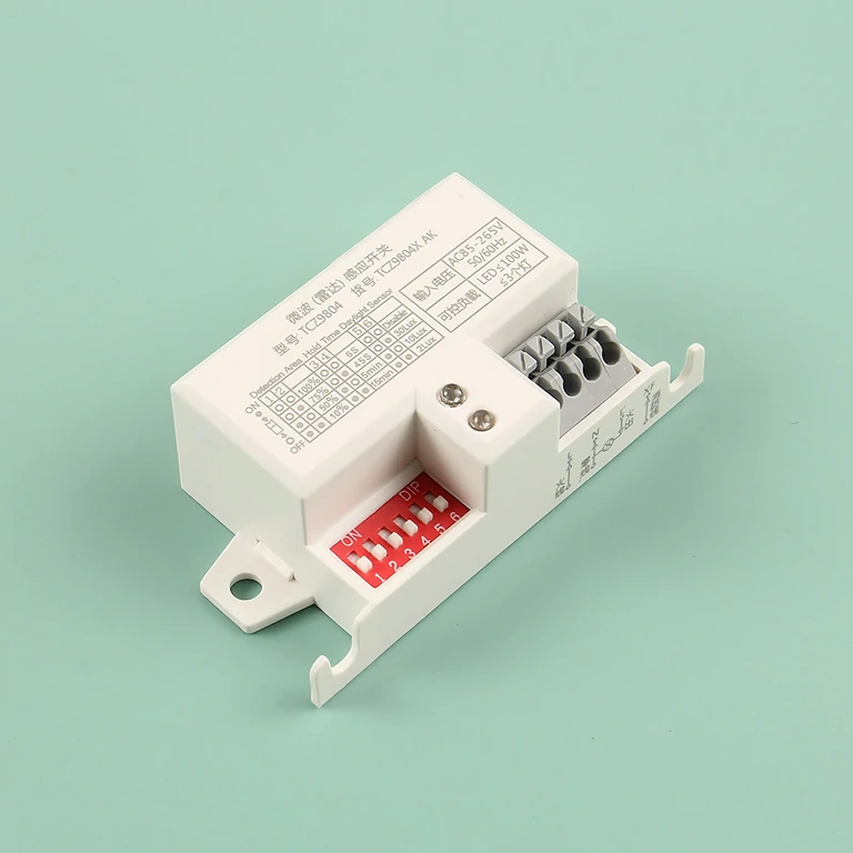 Bočni prikaz mikrotalasnog senzora prisutnosti