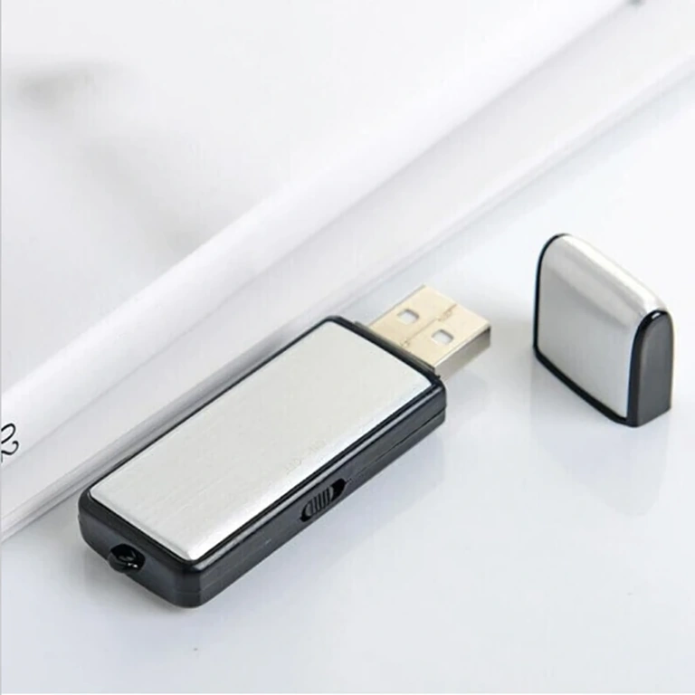 Špijunski USB diktafon s 16GB memorije USB špijunski diktafon s 16GB memorije i osjetljivim mikrofonom