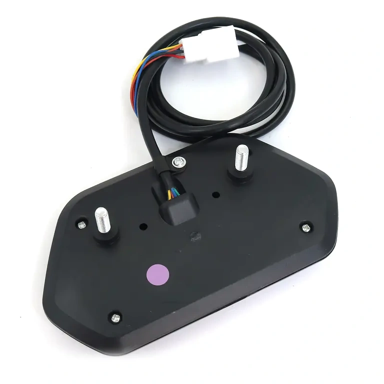 Jasan i čitljiv zaslon ploče skuter