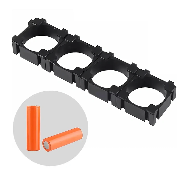 Četiri modularna nosača za Li-ion 18650 ćelije, spremna za uporabu