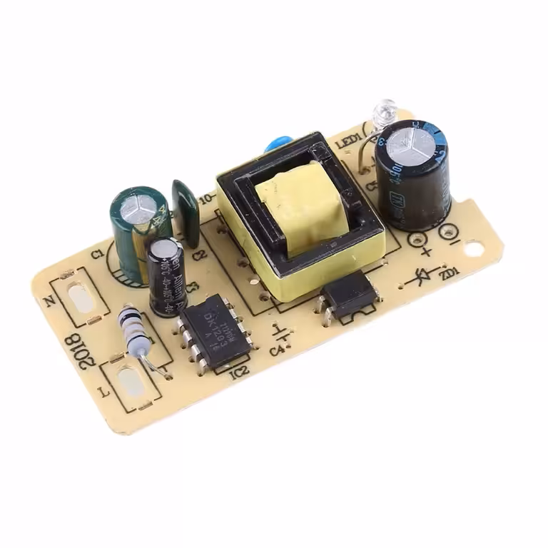 Napajanje 12V 1A – kompaktna ploča, stabilizirana, idealna za LED, Arduino, elektroničke sustave