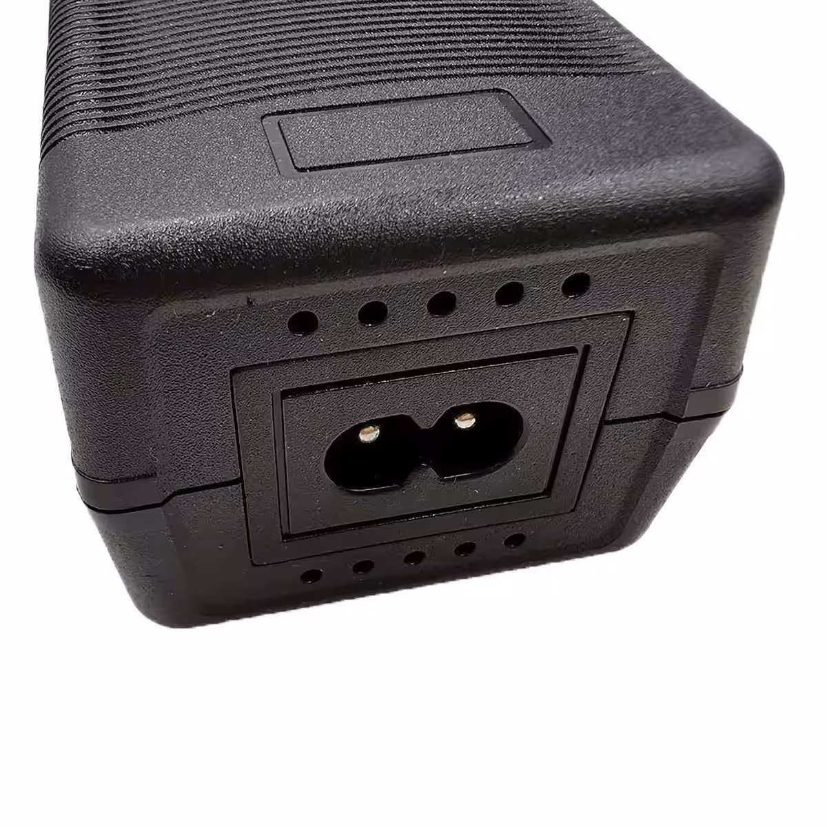 Punjač 60V–67,2V 2A s XLR (3 pina) priključkom za električne skutere i bicikle