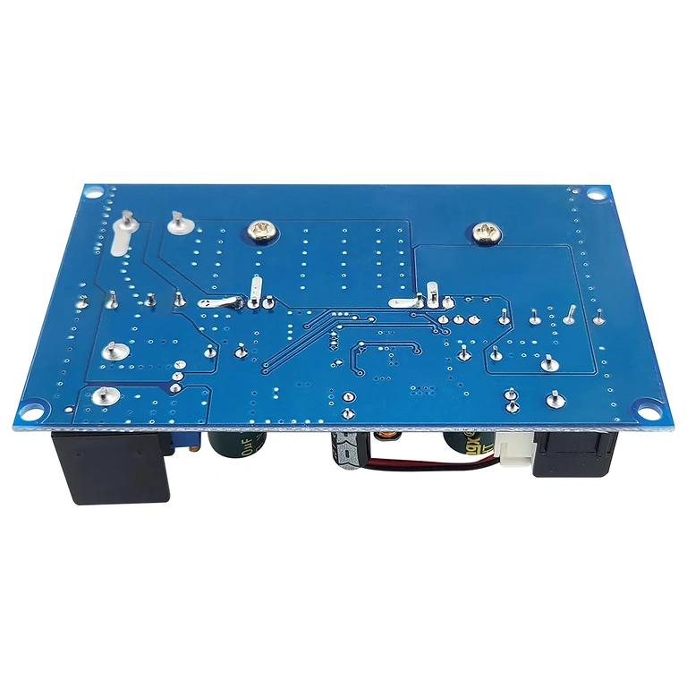 Detaljna slika stražnje strane DC-DC Step-Down konvertera 600W 25A, prikazuje konektore i elemente za hlađenje