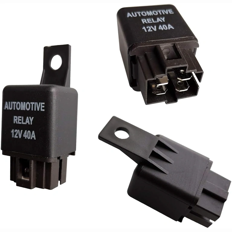 Detalj pinova releja 12V 4-pinski 40A za sigurno povezivanje