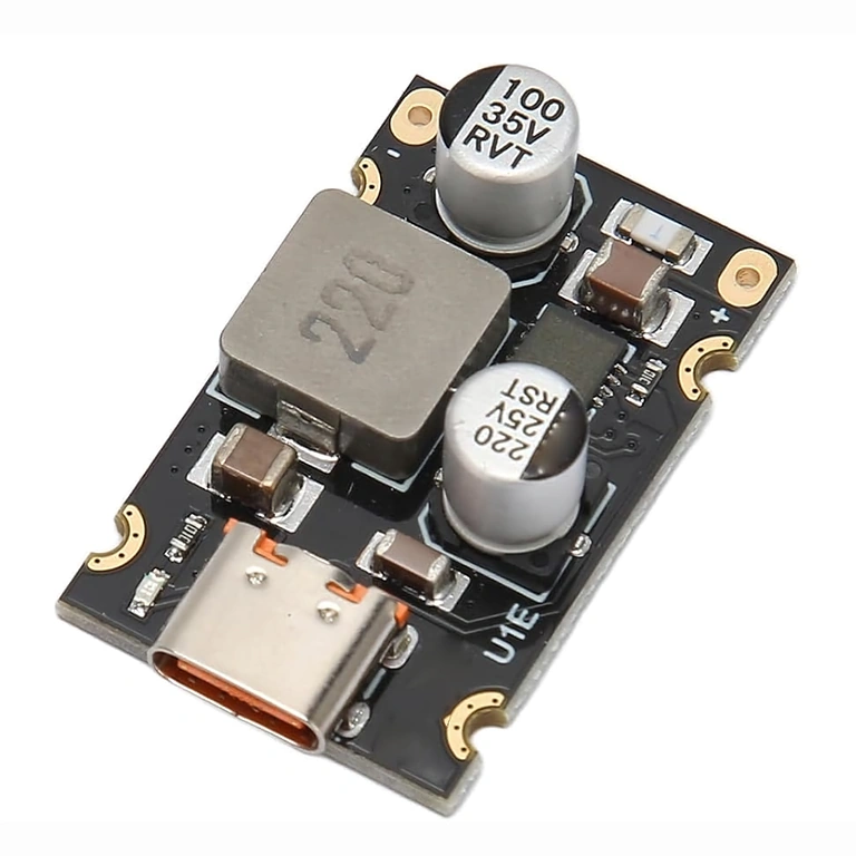 USB Type-C izlaz s PD3.1 podrškom