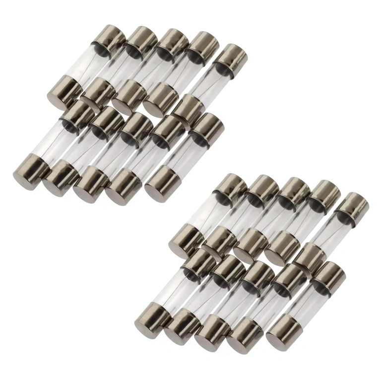 Stakleni osigurač 10A 5x20 mm – montiran na električni uređaj